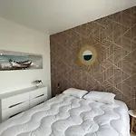 Bright Nest - Open View - Residential Area