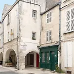 Studio avec Terrasse en centre-ville de La Rochelle