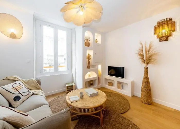 Appartement Au Coeur De La Rochelle Avec Terrasse