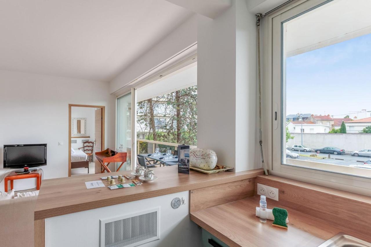 3 Stars Flat In La Rochelle - Welkeys