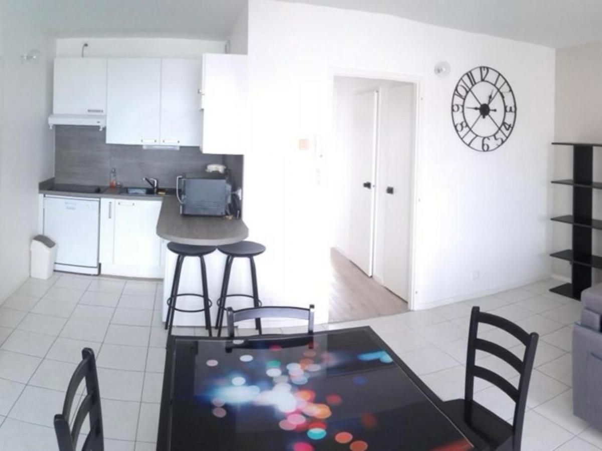 Appartement La Rochelle, 2 Pièces, 4 Personnes - Fr-1-246-310 *