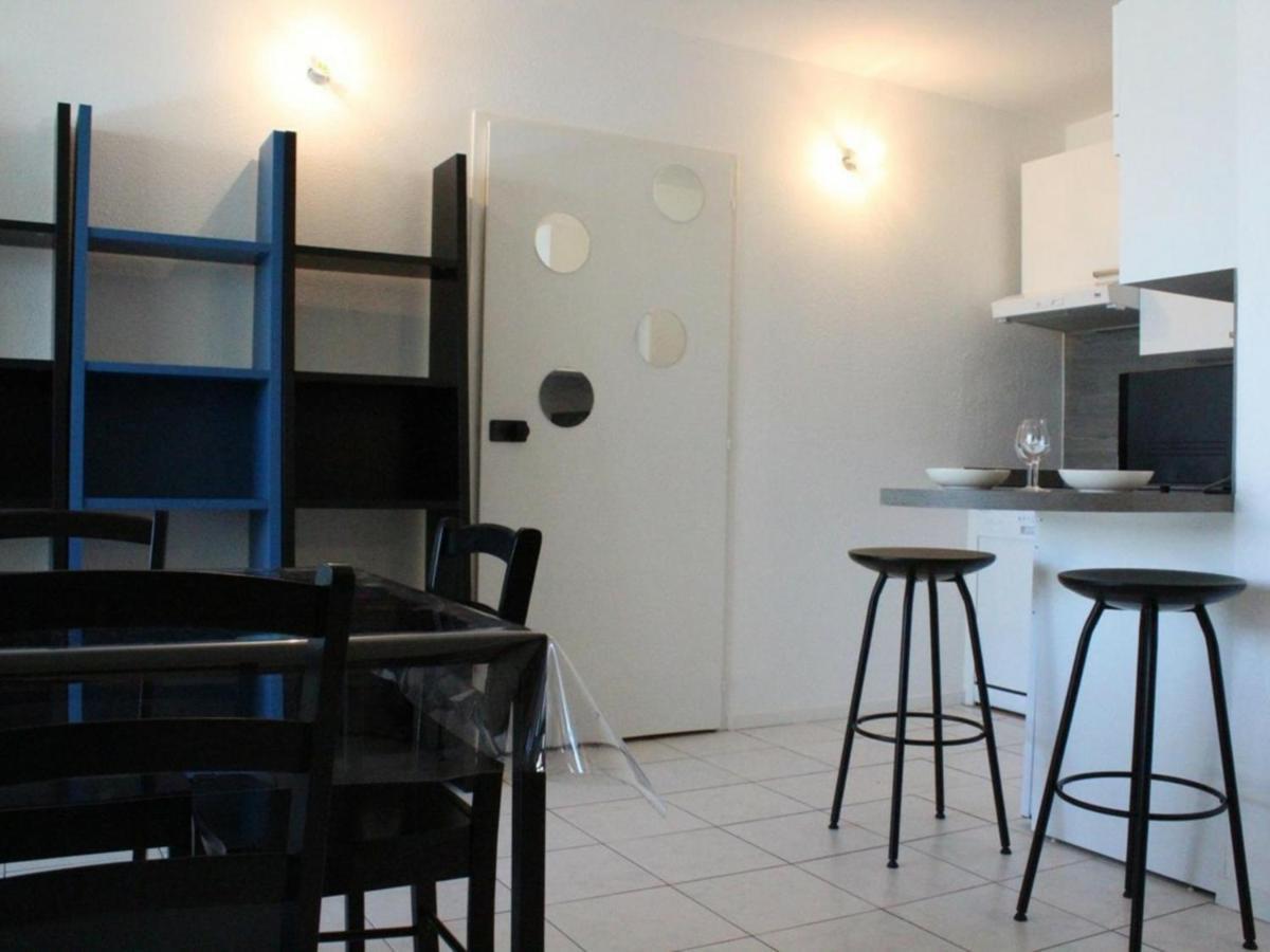 La Rochelle, 2 Pièces, 4 Personnes - Fr-1-246-310 *