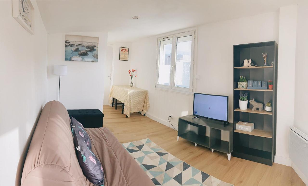 Agreable Maisonnette Pas Loin De La Holiday home La Rochelle (Charente-Maritime)