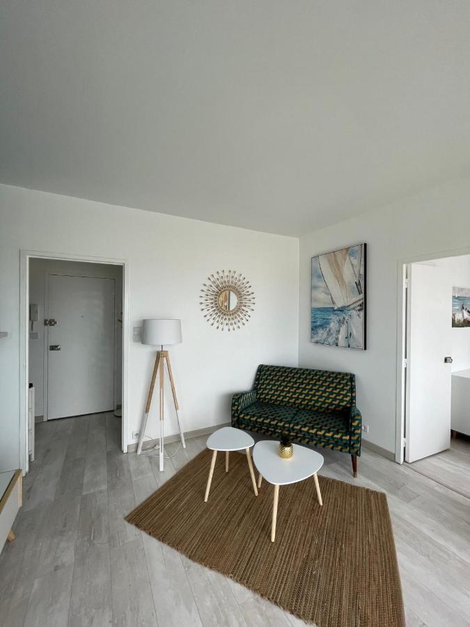 Bright Nest - Open View - Residential Area Apartment *