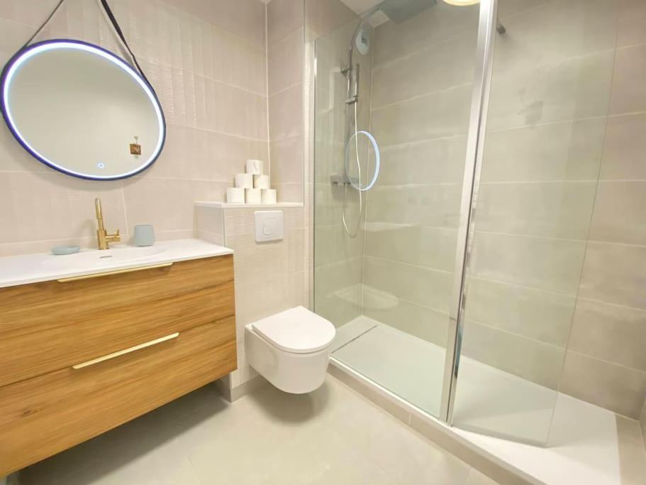 Plein Charme Aux Minimes Terrasse Calme + Parking * La Rochelle (Charente-Maritime)