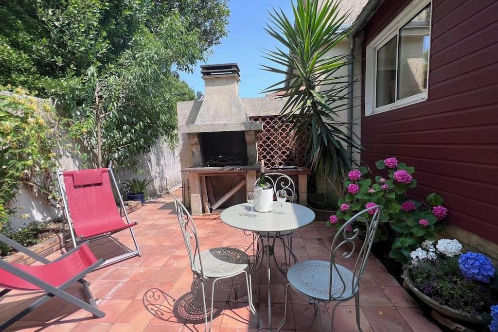 T2 Avec Terrasse Privee Apartment La Rochelle (Charente-Maritime)