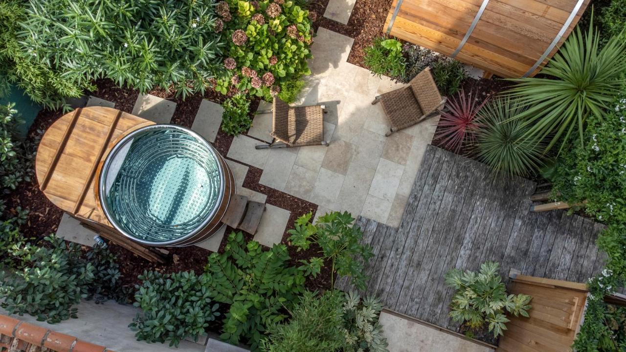 Escale Rochelaise, Urbain Avec Bain Nordique Et Sauna Tonneau Holiday home