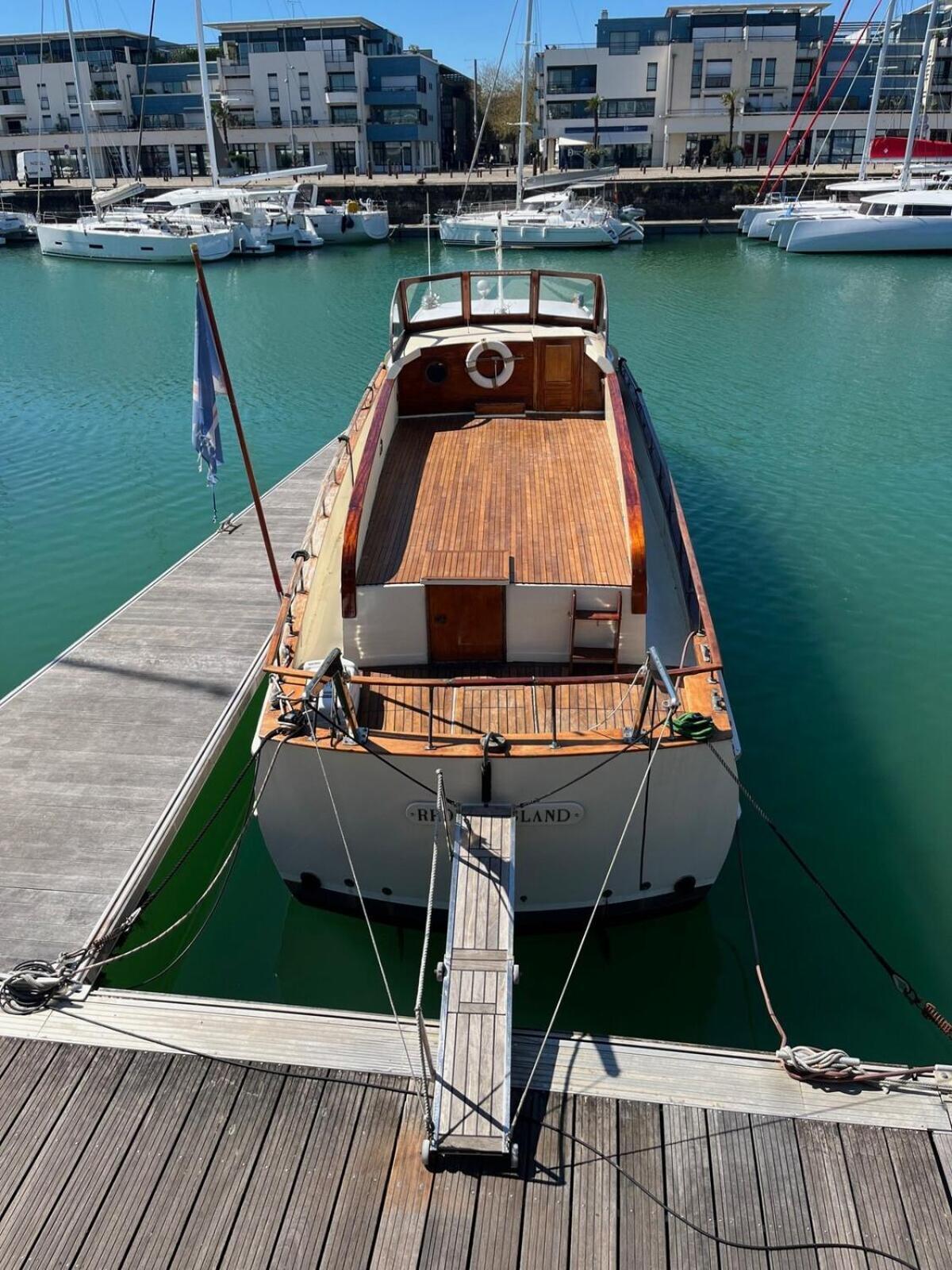 Yacht Historique Vieux Port La Rochelle