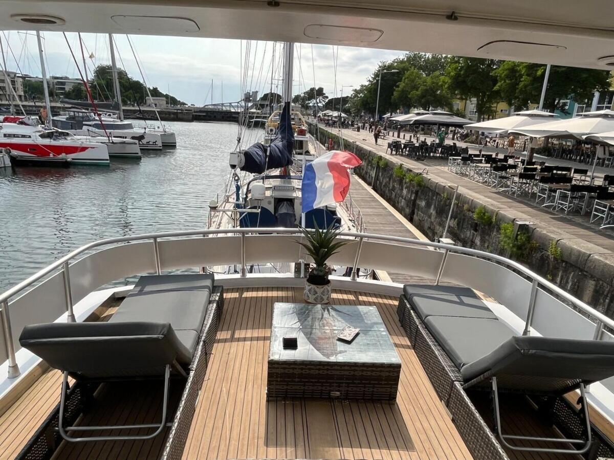 Yacht Aquamarina Vieux Port La Rochelle