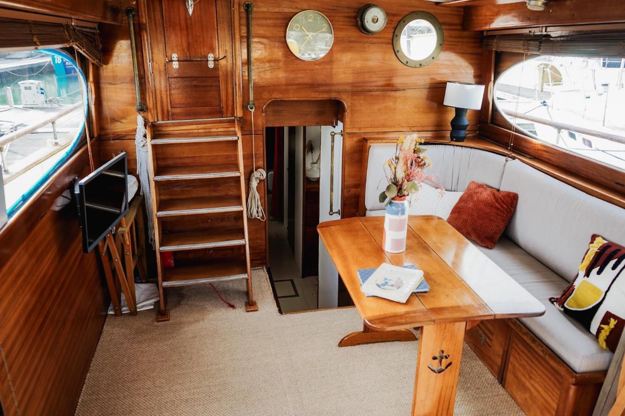 Botel Yacht Historique Vieux Port La Rochelle *