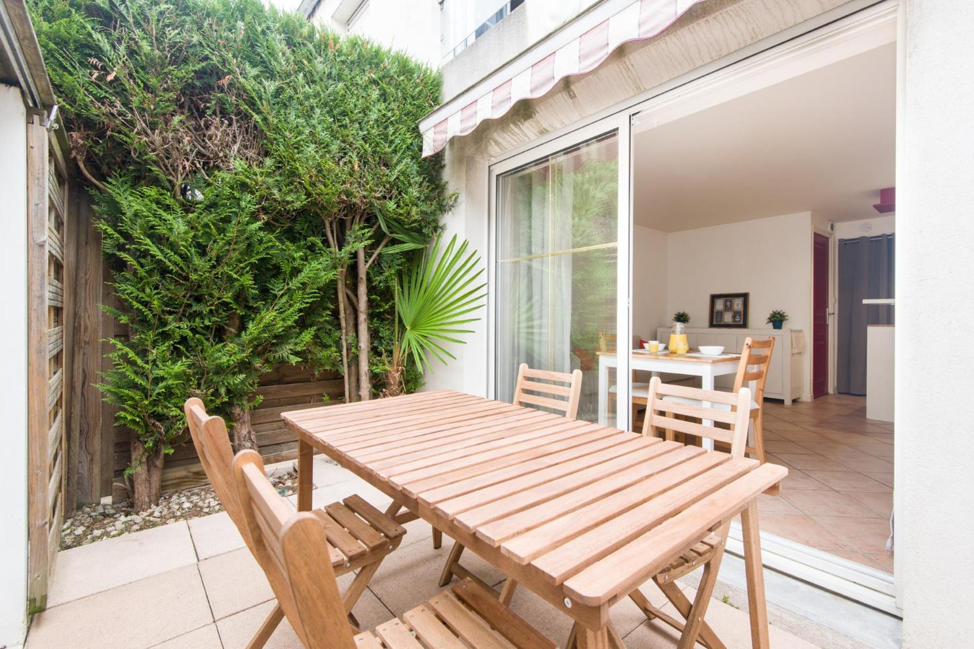 Appartement Avec Terrasse En Centre-ville De La Rochelle La Rochelle (Charente-Maritime)