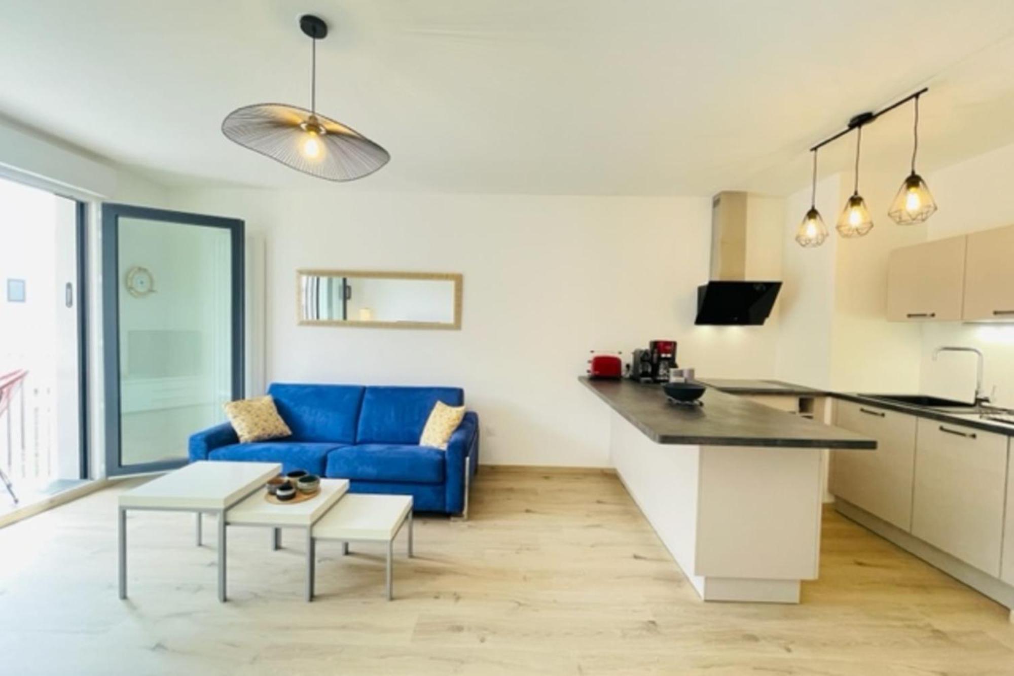 Charming New Flat With Balcony * La Rochelle (Charente-Maritime)