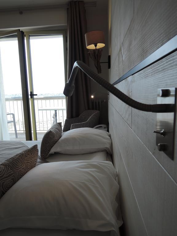 Hotel Les Brises 3*