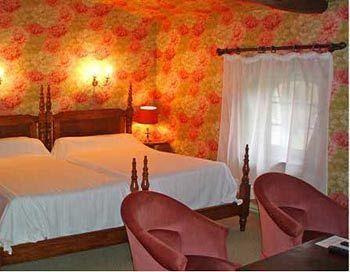 Hotel Logis Le Moulin De Cierzac