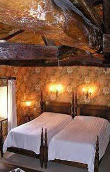 Hotel Logis Le Moulin De Cierzac 2*