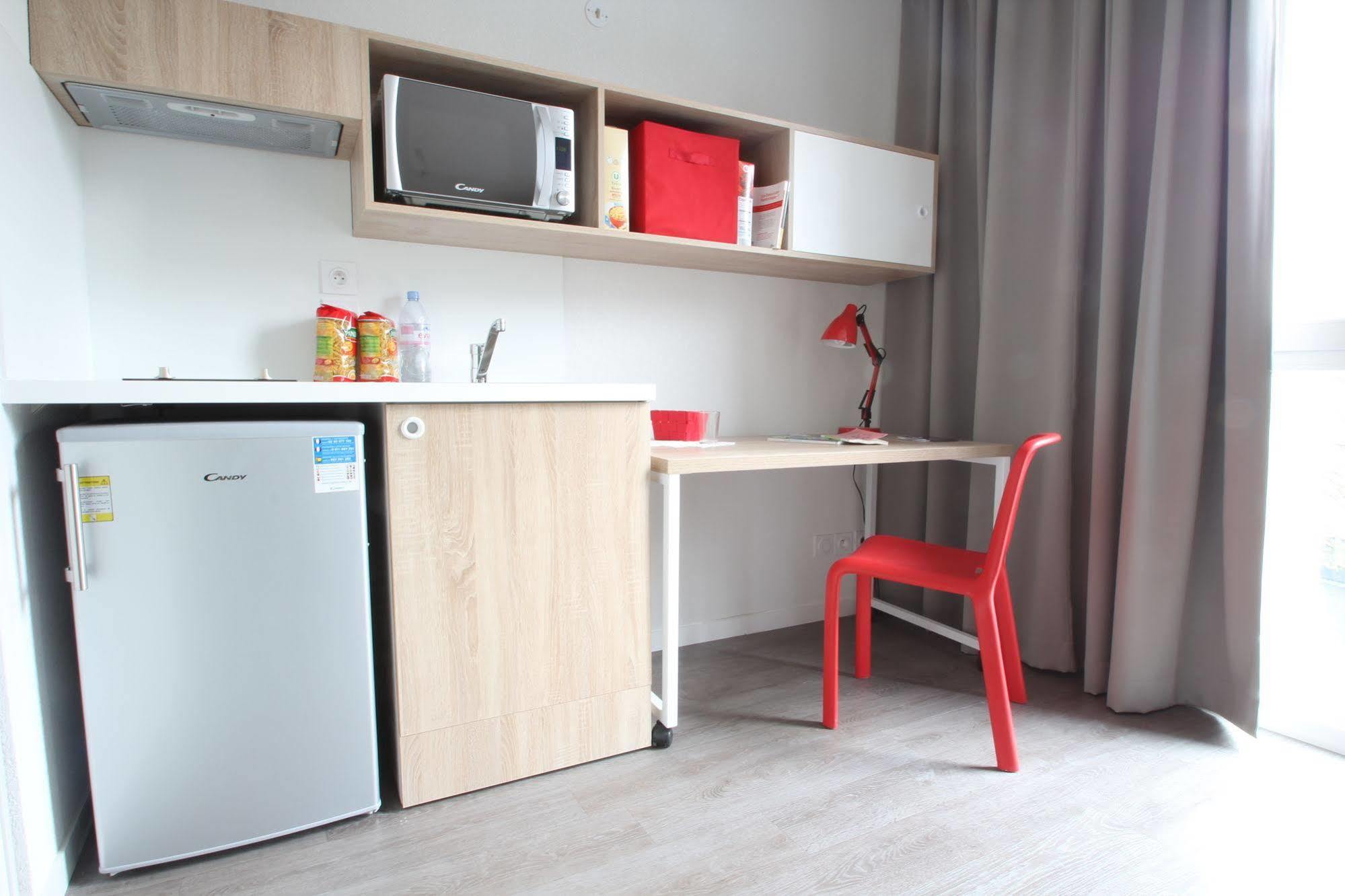 Aparthotel Uxco H2o *