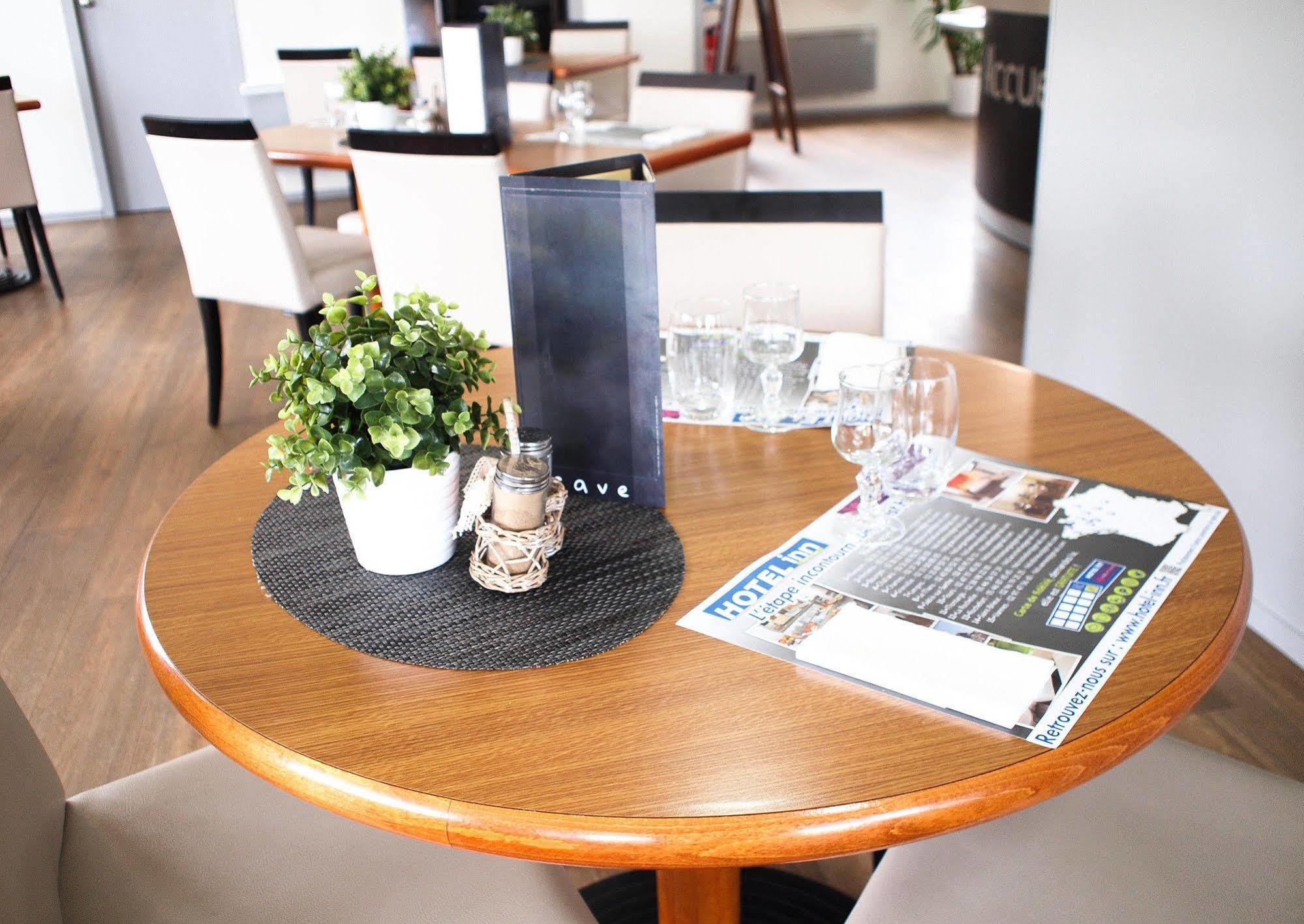 Hotel Design La Rochelle 3*