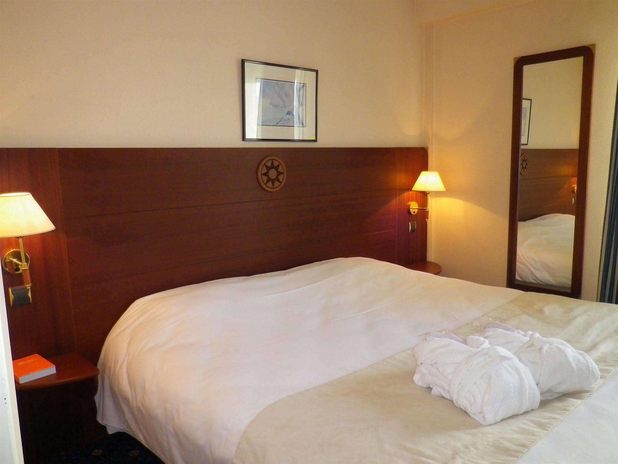 Hotel Le Yachtman 4*