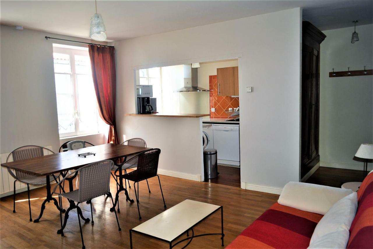 Apartment Petite Roche Centre-ville La Rochelle La Rochelle (Charente-Maritime)