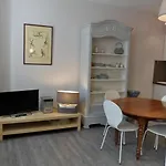 Cosy Flat Market