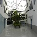 Appartement La Rochelle, 1 pièce, 2 personnes - FR-1-551-10