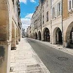 Le Patio De La Rochelle