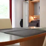 Studio Cosy A La Rochelle Avec Terrasse, Piscine Et Parking Prive - Fr-1-246-121
