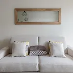 Appartement Porte Royale Avec Parking - Welkeys