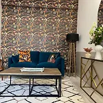 Apartment- La Rochelle Historic City Centre