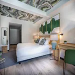 Maisons Du Monde Hotel & Suites - La Rochelle Vieux Port