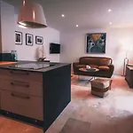Appartement Avec Cour Privee Centre Ville Classe 4 Etoiles Remparts 1