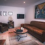 Appartement Avec Cour Privee Centre Ville Classe 4 Etoiles Remparts 1