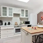 Maison Des Illustres - Welkeys