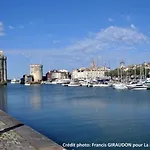 Appartement Cosy T2, 2 Pers, Coeur Historique, Proche Vieux Port, Parking Prive, La Rochelle - Fr-1-246-95