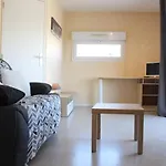 Studio Cabine 4 Pers, La Rochelle, Proche Plage - Fr-1-246-311