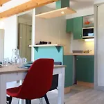 Appartement La Rochelle, 1 pièce, 4 personnes - FR-1-246-258