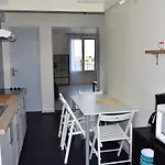 Appartement Cosy 4 Pers, Proche Centre Et Plages, Parking Gratuit, La Rochelle - Fr-1-535-42