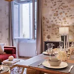 Le Fleuriau T3 Prestige&Cour Privée, Hypercentre