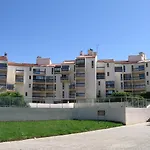 Studio Avec Piscine A La Rochelle, Proche Du Port - Fr-1-551-29