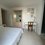 Studio Au Coeur De La Rochelle, Proche Vieux Port, Jardin, Wifi, 2 Pers, Menage Inclus - Fr-1-246-662