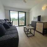 Appartement Cosy Avec Balcon, Parking Prive Et Proche Plage - La Rochelle - Fr-1-246-688