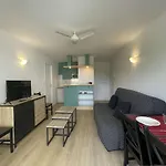 Appartement Cosy Avec Balcon, Parking Prive Et Proche Plage - La Rochelle - Fr-1-246-688