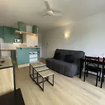 Appartement Cosy Avec Balcon, Parking Prive Et Proche Plage - La Rochelle - Fr-1-246-688