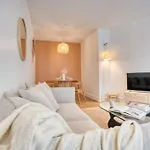 Superbe Appartement En Rdc Proche Marche Central