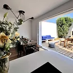 Superbe Villa Avec Piscine A 10 Min Du Centre