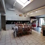 Maison Avec Piscine Et Jardin Proche Mer, La Rochelle