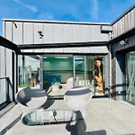 Rooftop Sea View With Private Pool