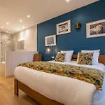 Escale Rochelaise B&B, Spa Bain Nordique Et Sauna Tonneau