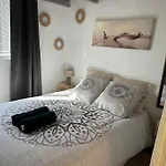 Ღ L\'Entr\'Act • Au Coeur De Ville Et Du Vieux Port