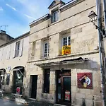 Nicolas26
